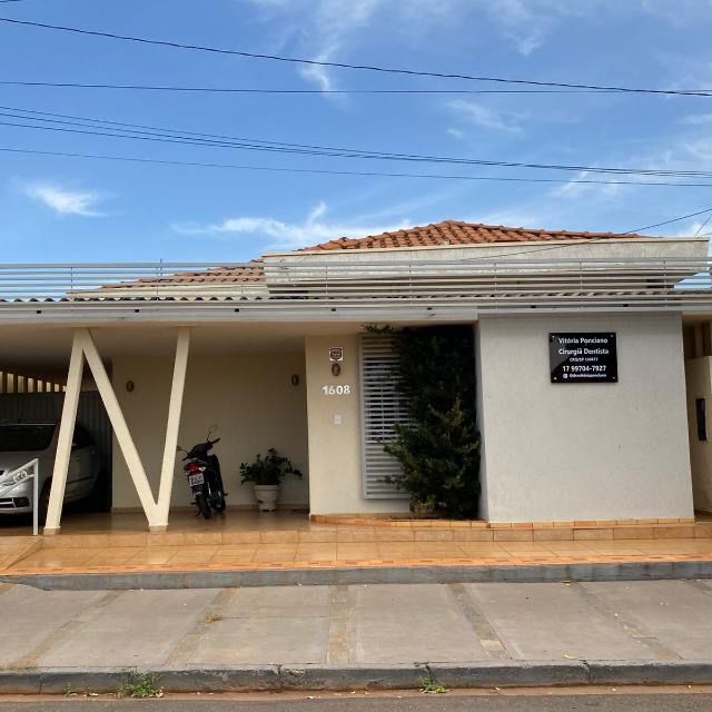 Rua Bahia 1608, bairro Coester - Fernandopolis/sp